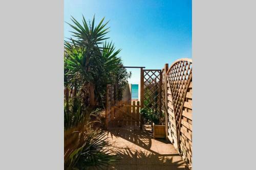 Villa By The Beach Sulla Spiaggia
