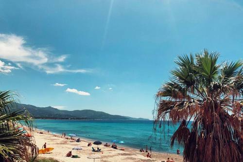 Villa By The Beach Sulla Spiaggia