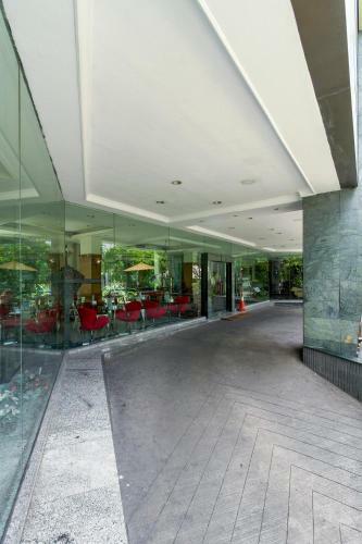 Hotel Paragon Wahid Hasyim
