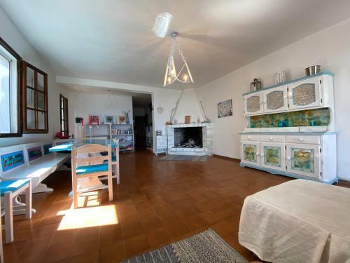Spacious Beachfront Villa, Porto Columbu, Sardinia