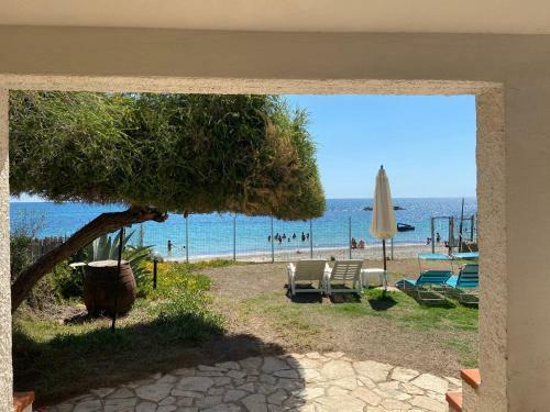 Spacious Beachfront Villa, Porto Columbu, Sardinia