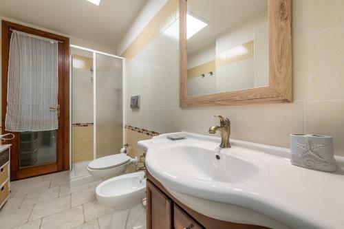 Villa Acquamarina Semi Detached Villa With Private Pool And Wifi