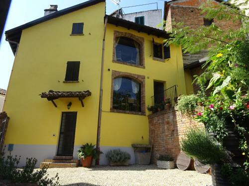 Altes Backhaus In Maranzana