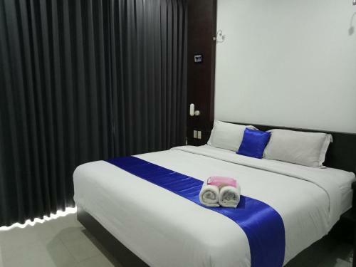 Hostal Puri Maju Hotel