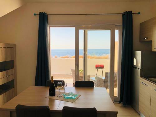 Apartment Tramonto Sea-front