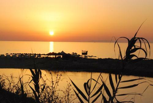Apartment Tramonto Sea-front