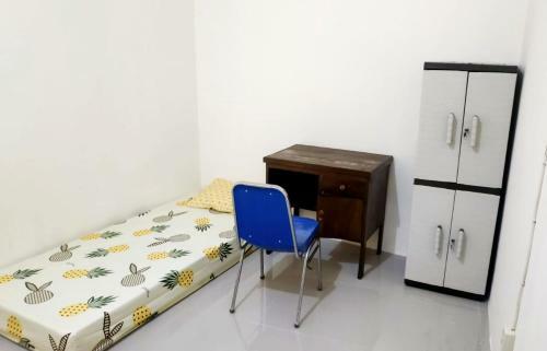 Albergue Kabin Kapsule Ui Depok - Male Only