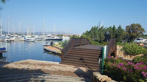 Appartamento A Porto Rotondo - Villaggio Punta Volpe