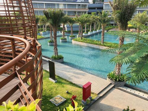 Gold Coast Pik Sea View Apartments By Longesuites