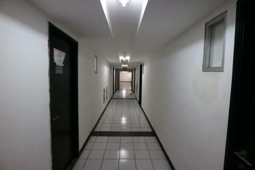 Cari 005 Sentra Timur Apartment
