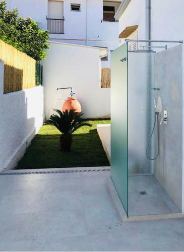 Total White Villa