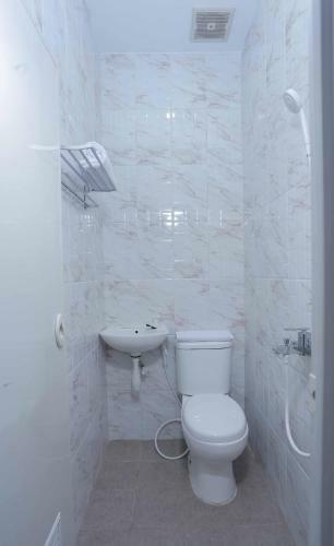 Hotel Amethyst Cengkareng Syariah