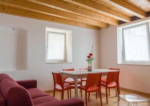 Apartamento Villa Borgo Borago