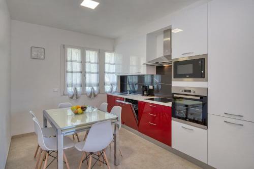 La Sensa Apartments