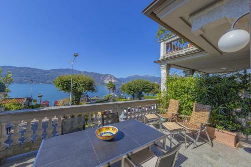 Apartamento Appartamento Suna La Terrazza