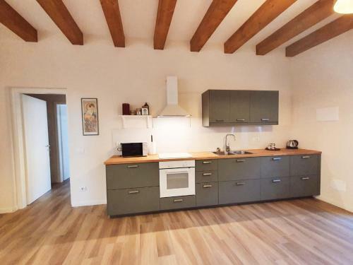 Matilde Apartments Lake