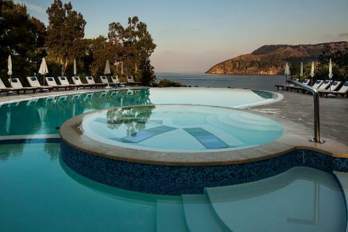 Apartamento Vulcano Blu Residence