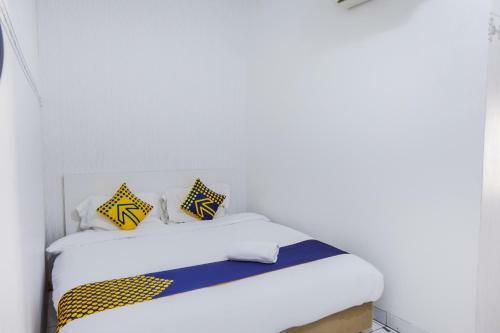 Hotel Oyo 2628 Kartini Residence
