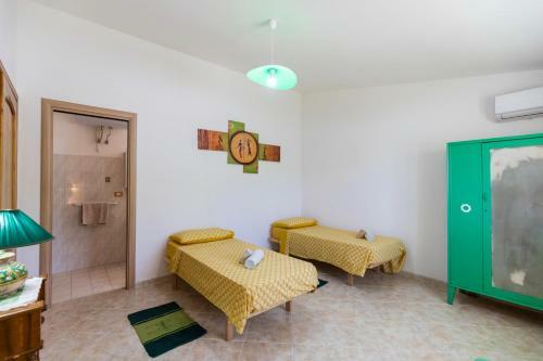 Hostal The Olive Tree - Seaview Apartment