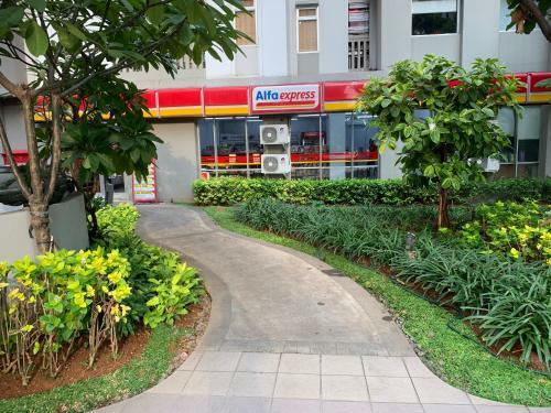 Stylist & Minimalist Studio 1br Fast Wifi @green Bay Pluit Apartment