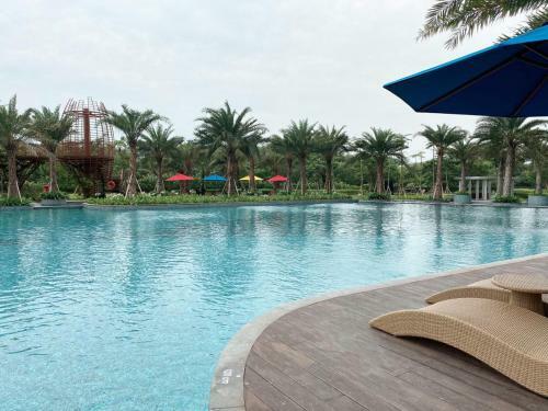 Cozy Stay @ Gold Coast Pik Sea View Apartment