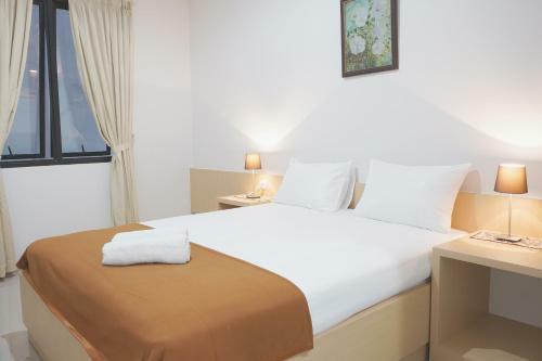 Hotel Urooms Panglima Polim