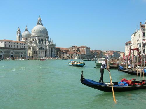 Apartamento Come A Casa - Near Venezia