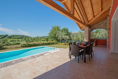 Villa Marina Con Piscina By Wonderful Italy