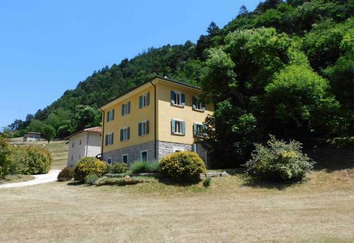 Borgo Paradiso