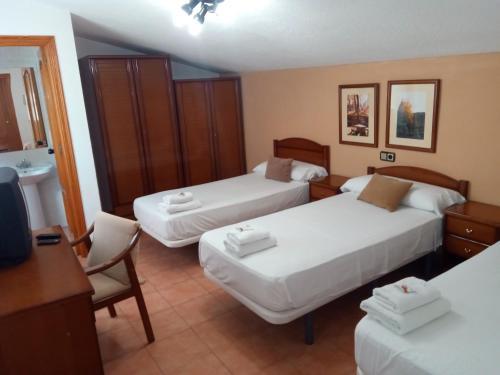 Hostal Residencia Gibrale�n