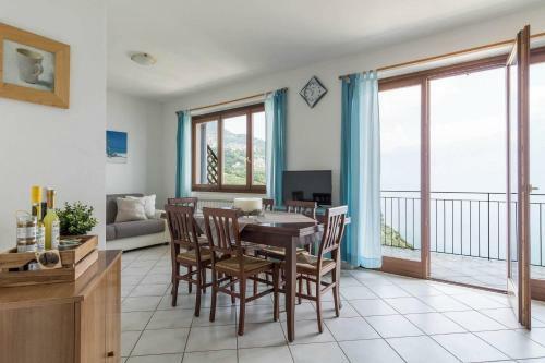 Apartamento Albergo Diffuso - Le Scuole Con Vista Lago