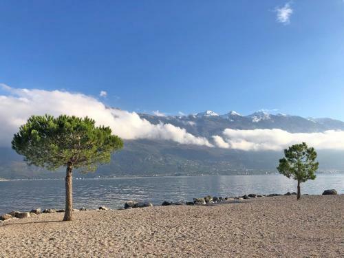 Apartamento Bungalow Mit Gardaseeblick & Pool