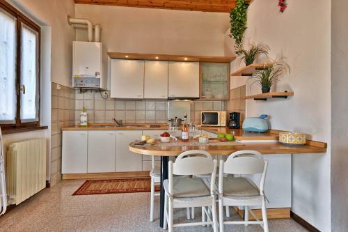 Apartamento Appartamento Mughetto - Rebomaholidays