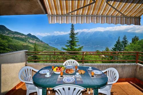 Apartamento Appartamento Mughetto - Rebomaholidays