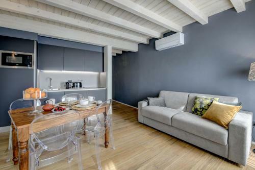 Il Vicolo Suite Apartments - Il Corso