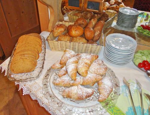 Bed & Breakfast Garni Crepaz
