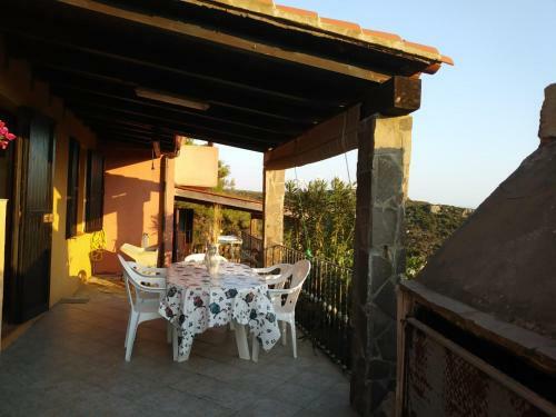 Casa Vacanza Con Terrazza E Vista Mare