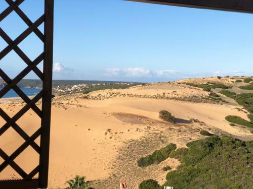 Torre Dei Corsari Mit Aussicht Auf Meer Und Dune