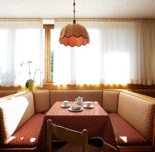 Hotel Alaska