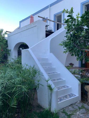 Casa Rosa E Casa Stella - Panarea Centro