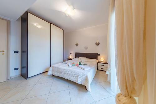 La Cascata Apartments With Pool By Wonderful Italy