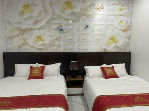 Queen Hotel