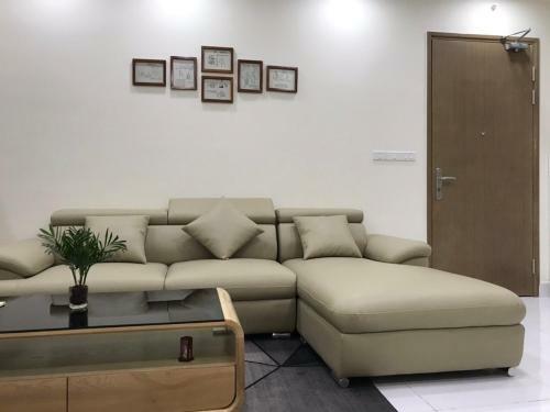 Saola Apartment Family
