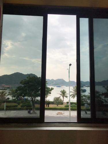 Hostal Nam Ph??ng Hotel - ??o C�t B�