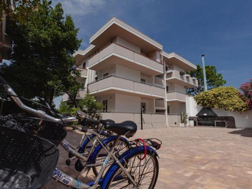 Urbane Apartment In Alba Adriatica Near Sea