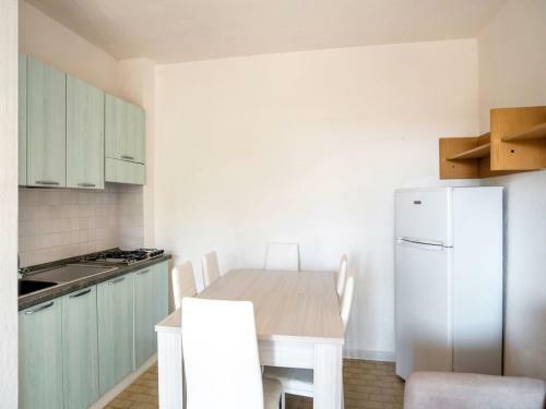 Serene Apartment In Marinella Near Beach