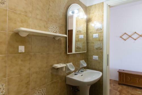 Apartamento Luminoso Appartamento Con Ampia Terrazza
