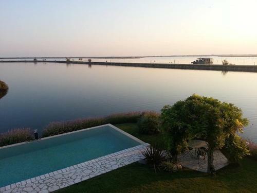 Beautiful Villa With Private Pool - Isola Albarella