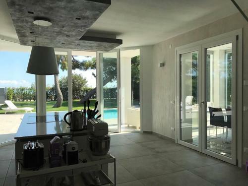 Super Villa With Private Pool In Isola Albarella