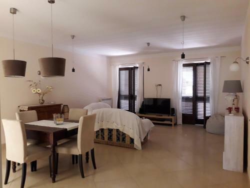 Hostal La Ginestra Gialla